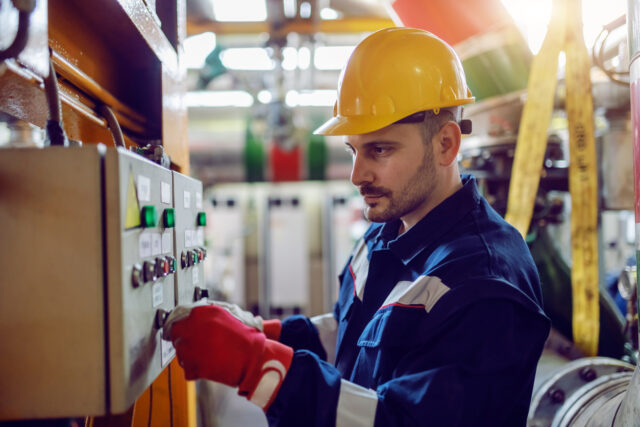 Top 5 Benefits of Industrial Automation Systems Image
